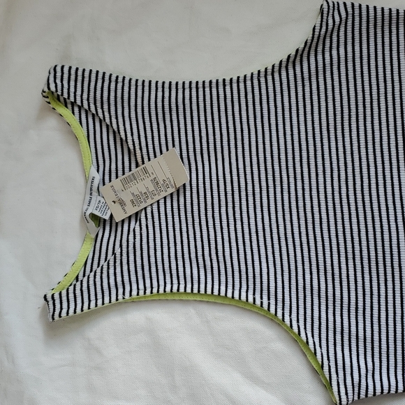 American Eagle Ribbed Tank Top - Picture 2 of 5